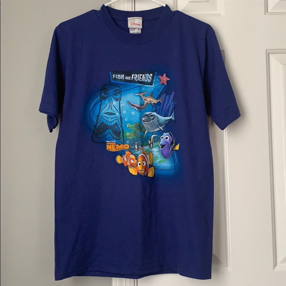 Vintage Disney finding Nemo fish are friends tee